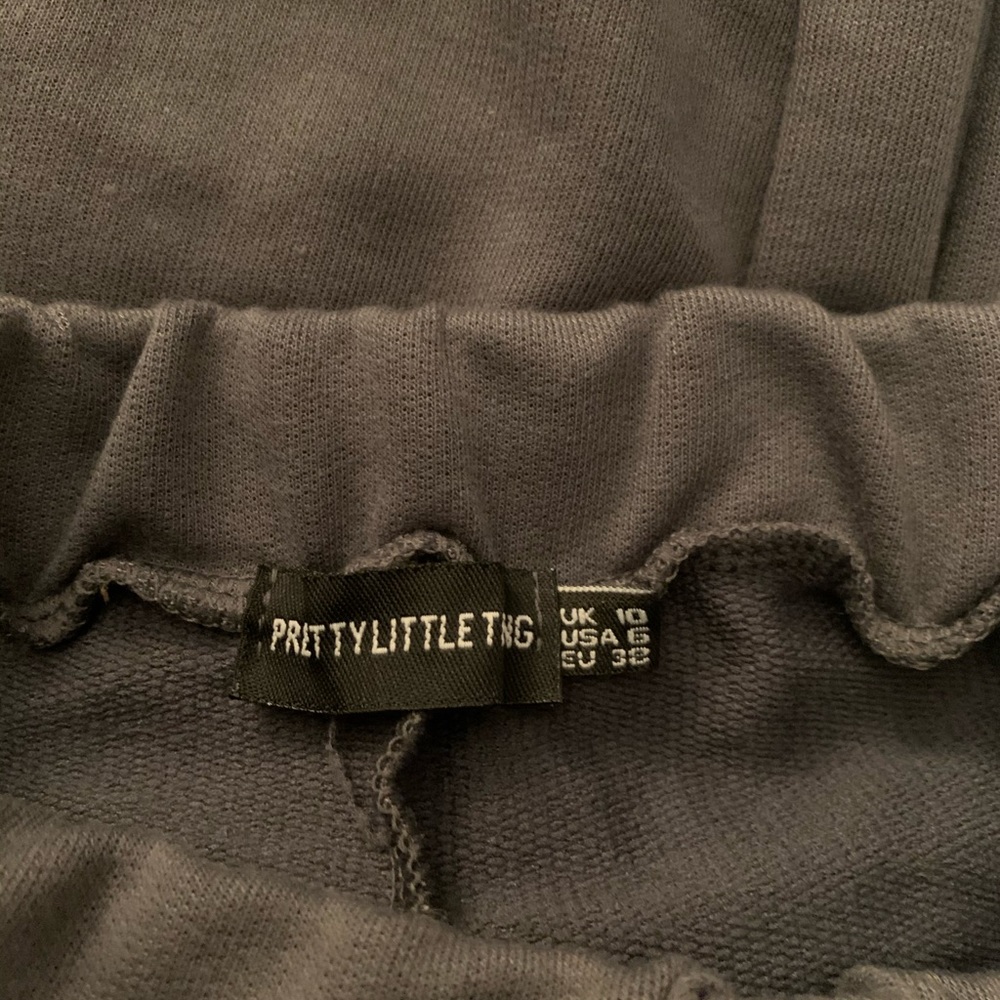 High waisted joggers by Pretty Little Thing - Picture 5 of 5
